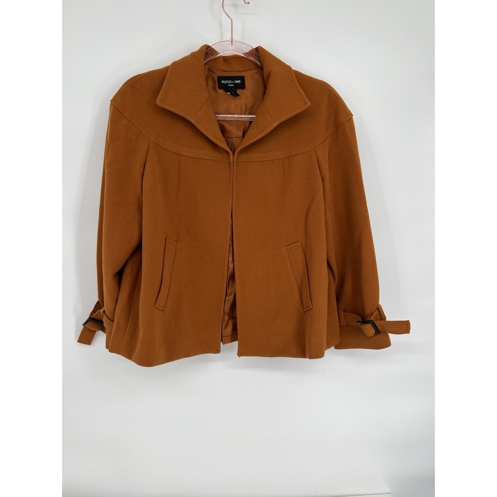 Focus 2000 Brown‎ Camel Jacket Blazer Suit Top Women's Size 10P 3/4 Sleeves